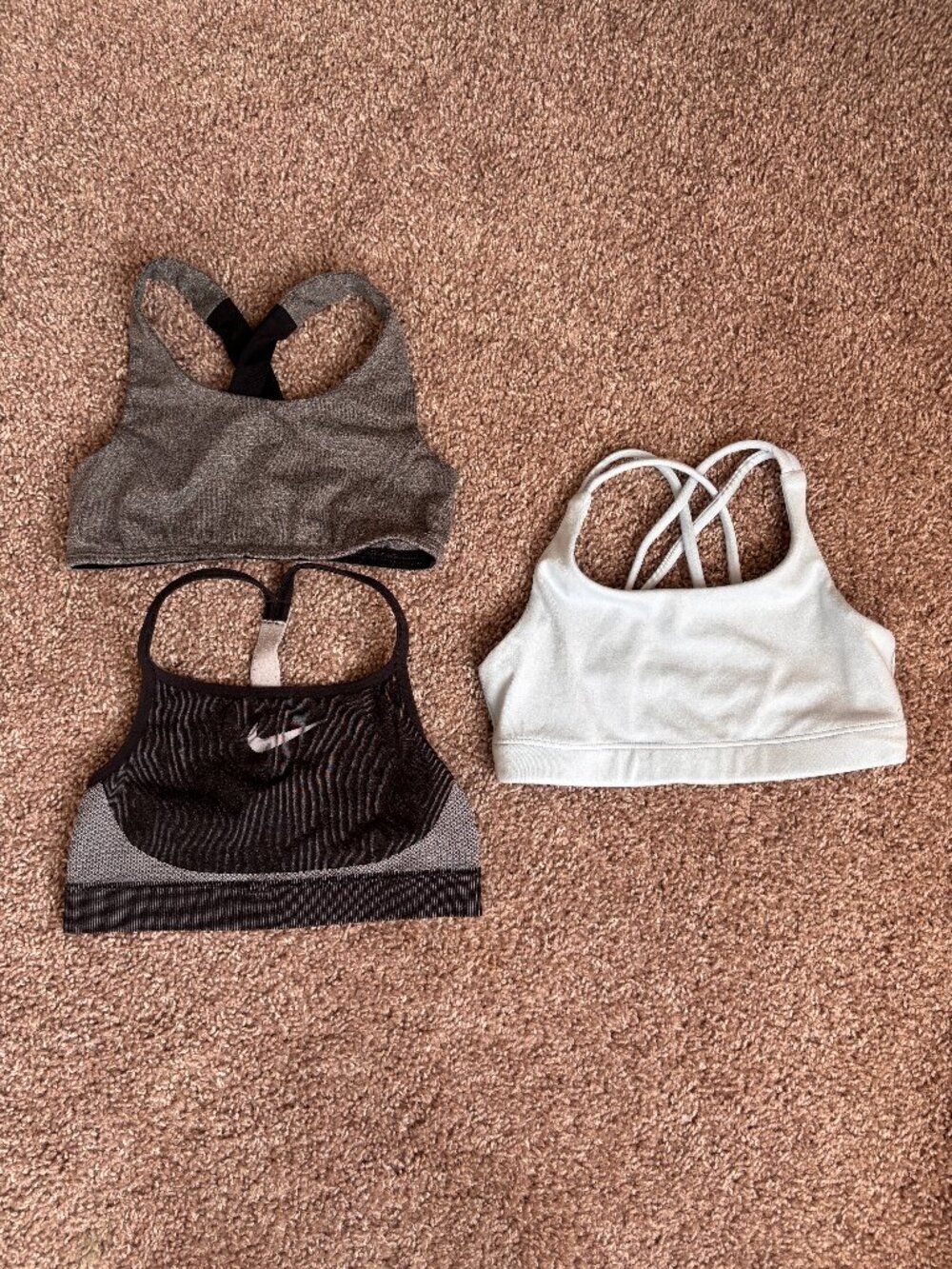 3 Sportbra Bundle Girls Size Small Nike Athleta Joe Fresh